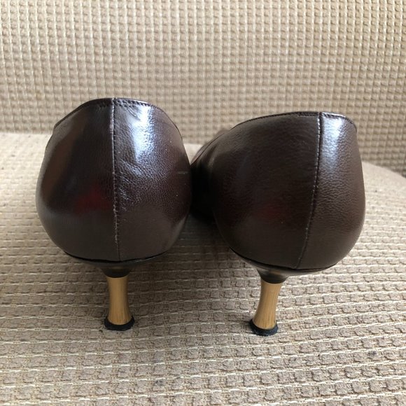 Chanel Women's Dark Brown Classic Pumps . - Picture 6 of 15